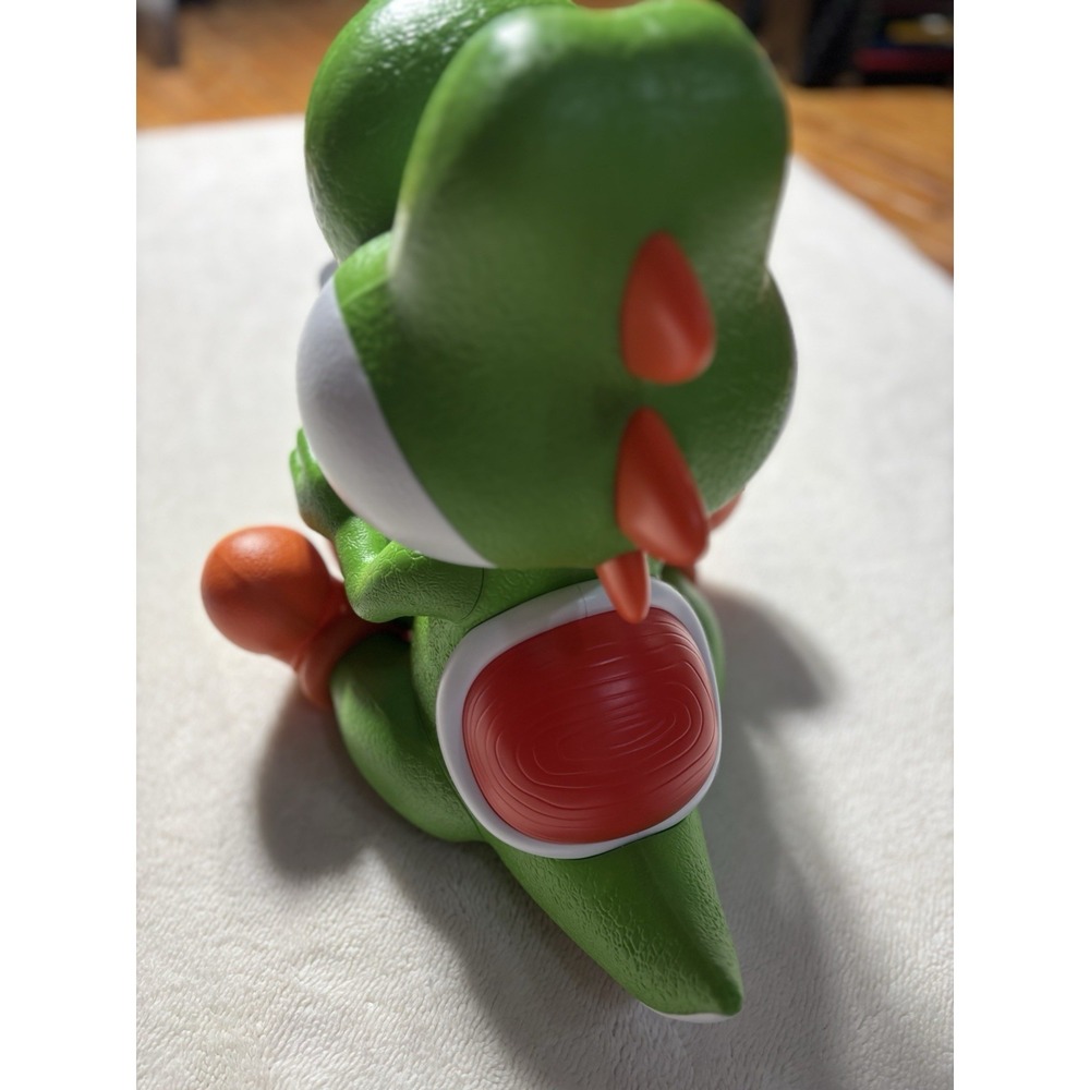 Super Mario Galaxy Yoshi Popcorn Bucket Authentic Theater Exclusive IN HAND - Picture 6 of 8